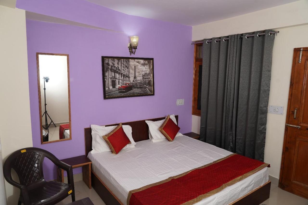 Shimla Pines Homestay Екстер'єр фото
