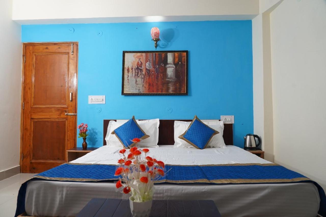 Shimla Pines Homestay Екстер'єр фото